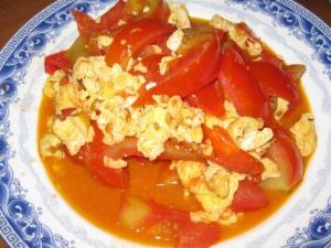 西紅柿炒雞蛋放不放糖?雞蛋與白糖不宜同食