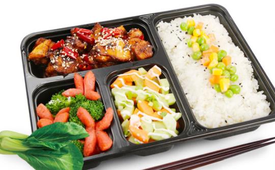 ?隔夜飯菜用微波爐加熱對身體有害嗎 隔夜飯冷的放冰箱還是熱的放