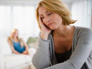 肌膚中毒有多深？黃金睡眠時間及按摩改善微循環