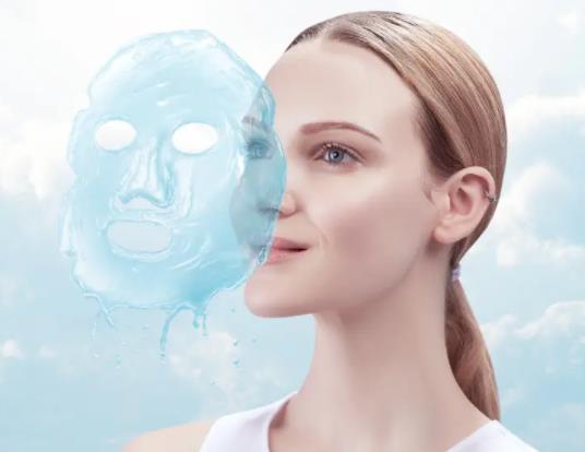 異維a酸能徹底治療痘痘嗎?吃異維a酸臉上好多硬塊怎么回事