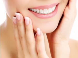 牙齒黃的健康隱患-如何預防牙齒黃