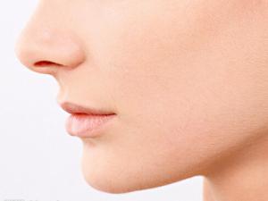 嘴里面苦是怎么回事？嘴里發苦怎么辦？