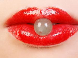 嘴唇發黑是什么原因？嘴唇發黑怎么治療？