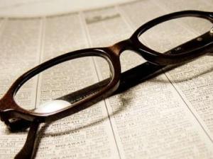 劣質眼鏡的危害:佩戴劣質眼鏡致近視度數上升