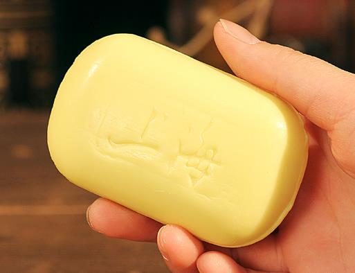 硫磺皂洗頭會掉頭發嗎?2歲寶寶可以用硫磺皂么?