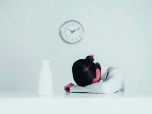 “夜貓子”一族經常“熬夜”對身體有七大傷害