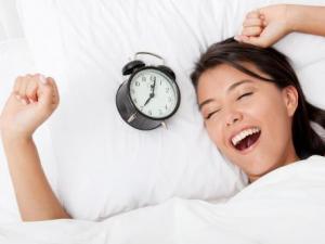 什么時(shí)候睡覺(jué)好？什時(shí)間起床好