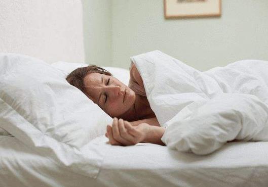 晚上1一3點醒來如何調理肝?淺睡眠是不是等于沒睡