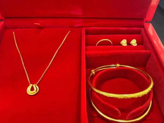 結婚三金屬于夫妻共同財產嗎?結婚三金是哪三金