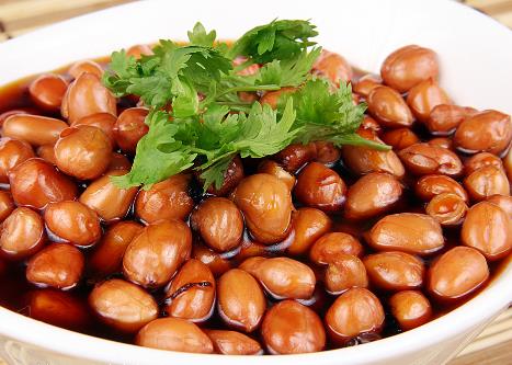 哺乳期吃花生有什么好處?哺乳期吃花生的做法