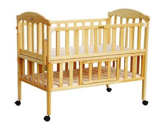 嬰兒床棕墊上面還要鋪褥子嗎?寶寶的嬰兒床有必要買嗎?