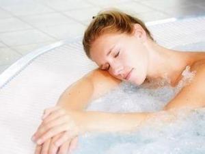 洗澡時(shí)突然暈倒怎么急救?洗澡暈塘的急救與預(yù)防