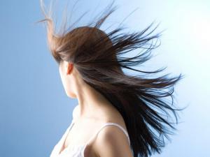 頭皮癢是怎么回事？頭皮癢掉發(fā)怎么辦