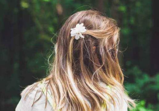 吹風機負離子是智商稅嗎?洗完頭不用吹風機自然干好嗎