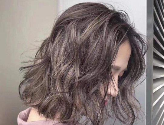 細(xì)軟頭發(fā)能不能燙卷?細(xì)軟頭發(fā)燙卷是不是很快就直了