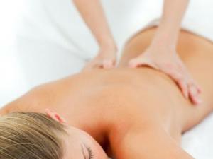 女人經(jīng)期腰痛正常嗎？女人來月經(jīng)為什么會腰痛