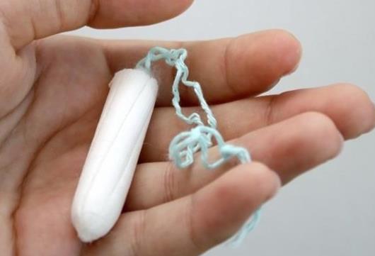 衛(wèi)生棉條推一半頂住了怎么回事?用衛(wèi)生棉條睡覺10小時會怎樣?