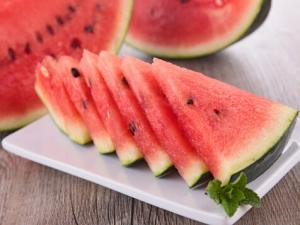西瓜蜂蜜露怎么做？西瓜能清熱去火