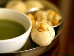 紅參苓術(shù)燉牛腱可健脾養(yǎng)胃-養(yǎng)生食譜推薦