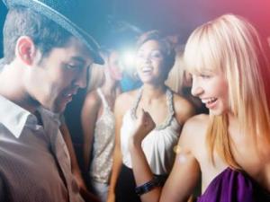 如何搞定男人?5大心理戰(zhàn)術(shù)教你成功攻陷男人