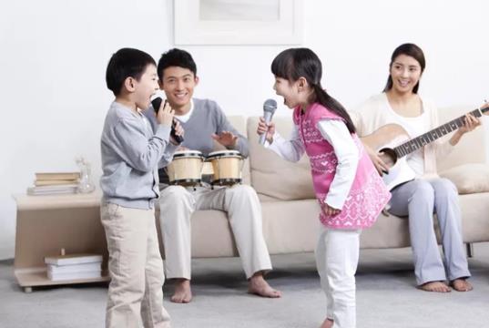 原生家庭不好如何提升自己?原生家庭重男輕女對(duì)孩子帶來的傷害