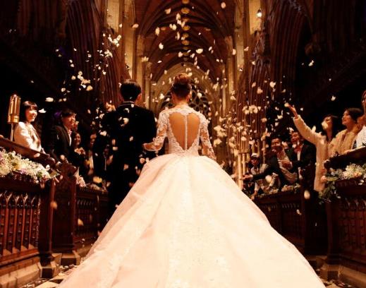 擔心結婚時沒有朋友來怎么辦?女方家辦婚禮男方家需來人嗎