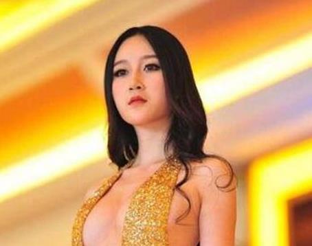中國十大車模排名,曹陽、李穎芝都是爆乳女神
