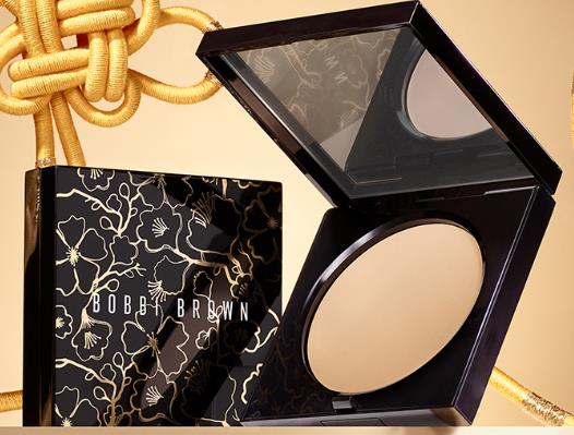 化妝品界十大網(wǎng)紅排行榜,芭比波朗羽柔蜜粉餅、3CE濾鏡定妝散粉人氣高