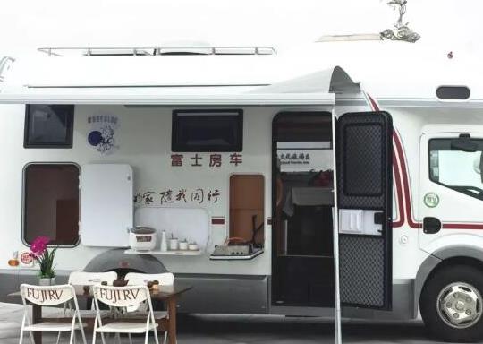 2021年十大房車品牌排名,奔馳房車銷量高、福特房車在國內人氣高