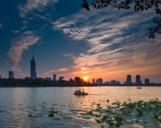 南京十大適合拍照的地方,夫子廟秦淮風光帶有意境、玄武湖十分浪漫