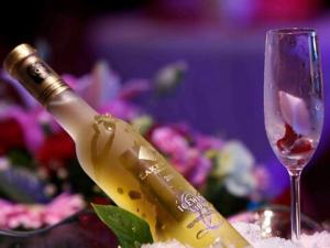 冰酒的營養功效-冰酒怎么喝？