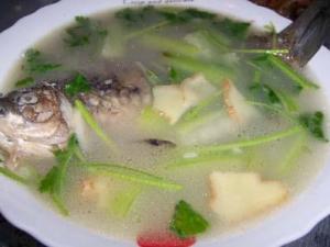 鯽魚湯的營養價值-鯽魚湯的功效與作用