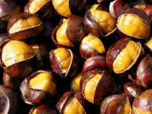 吃板栗有什么好處?吃板栗的要注意什么
