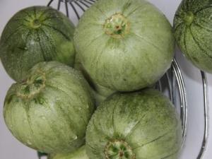 吃香瓜好嗎？香瓜的營養價值、功效與作用