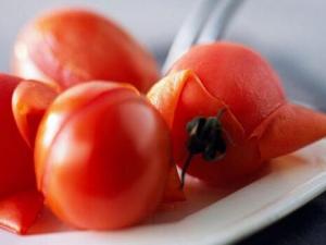 如何巧去西紅柿皮？教你輕松給西紅柿去皮