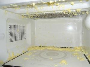 微波爐可以煮雞蛋嗎？微波爐煮雞蛋會爆炸嗎