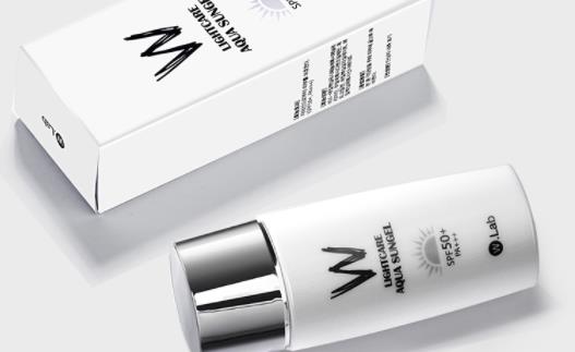 夏天擦隔離霜還是防曬霜好 擦防曬霜之前要擦什么