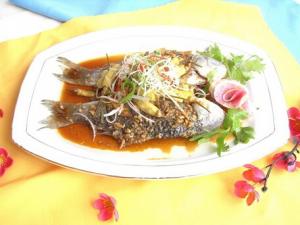 鯽魚的魚鱗能吃嗎?吃鯽魚的注意事項