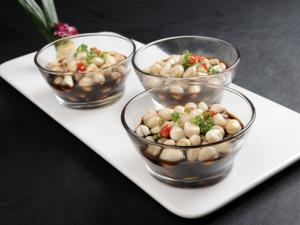 醋泡花生米能降血壓嗎？喝水能治療高血壓？