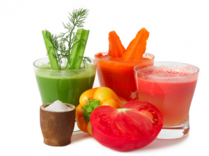 蔬菜榨汁營養素有損失-蔬菜汁并無養生功效