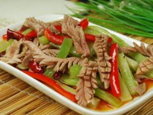 含鐵高的食物有哪些？人體每天鐵的需要量