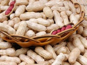 如何挑選花生?吃花生的注意事項