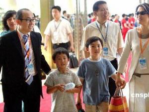 潘石屹有幾個兒子？潘石屹兒子叫什么？潘讓潘少