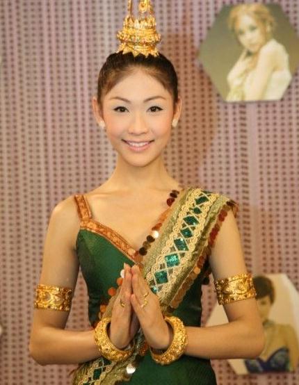 《泰囧》電梯美女竟是最美人妖rose,人妖皇后rose曝艷麗性感生活私照