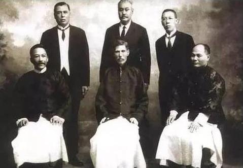 98歲賭王何鴻燊逝世 二房成5000億家產爭奪戰最大贏家 賭王傳奇人生