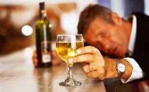 拉肚子可以喝酒嗎？腹瀉后能喝酒嗎