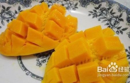 芒果怎么吃？芒果怎樣剝皮？芒果剝皮方法