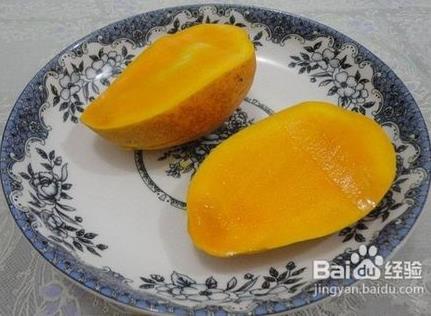 芒果怎么吃？芒果怎樣剝皮？芒果剝皮方法