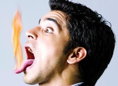 口腔“上火”喝涼茶有用嗎？口腔上火吃什么好