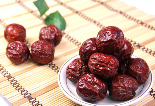 紅棗能和維生素一起吃嗎?紅棗飲食禁忌